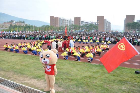 说明: H:\20191023-学院第31届田径运动会开幕式\7.JPG