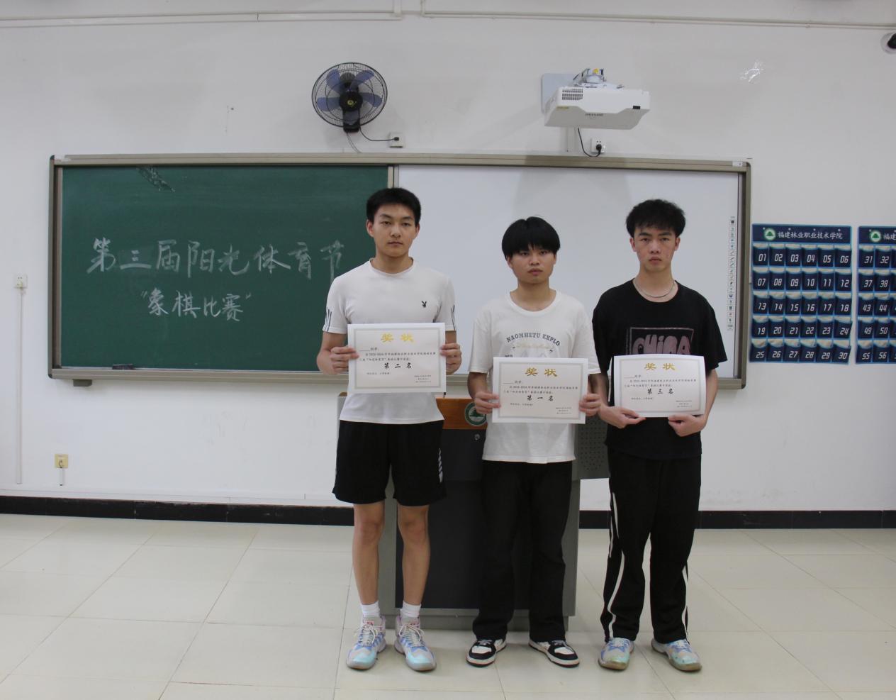 28f7370a971d9cb4737177a454702ad