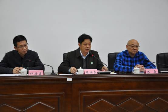 说明: H:\20190308党委学习会及第二届省级文明校园创建工作部署会\3.JPG