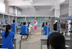 http://www.fjlzy.com:8080/_vsl/1FC44566A2C034146912CB42518D94C2/2C7117CE/2B92?e=.jpg