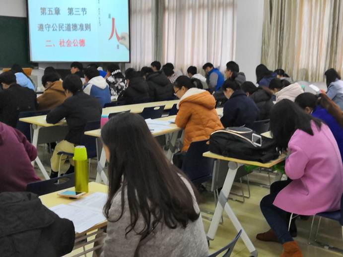 说明: E:\新闻稿\新建文件夹\2EA5BC55F27482E590B53871C6363288.jpg