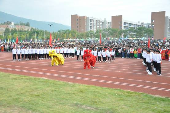 说明: H:\20191023-学院第31届田径运动会开幕式\17.JPG