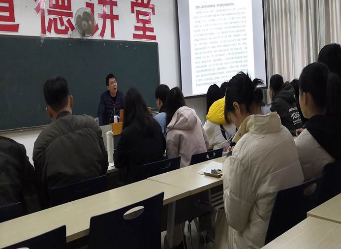 说明: E:\新闻稿\FCA40315E40AE75D4D482F6288844BAE.jpg